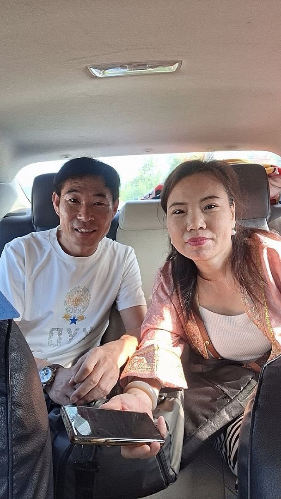 รับลูกค้าจากสนามบินขอนแก่นไปส่งโรงแรม